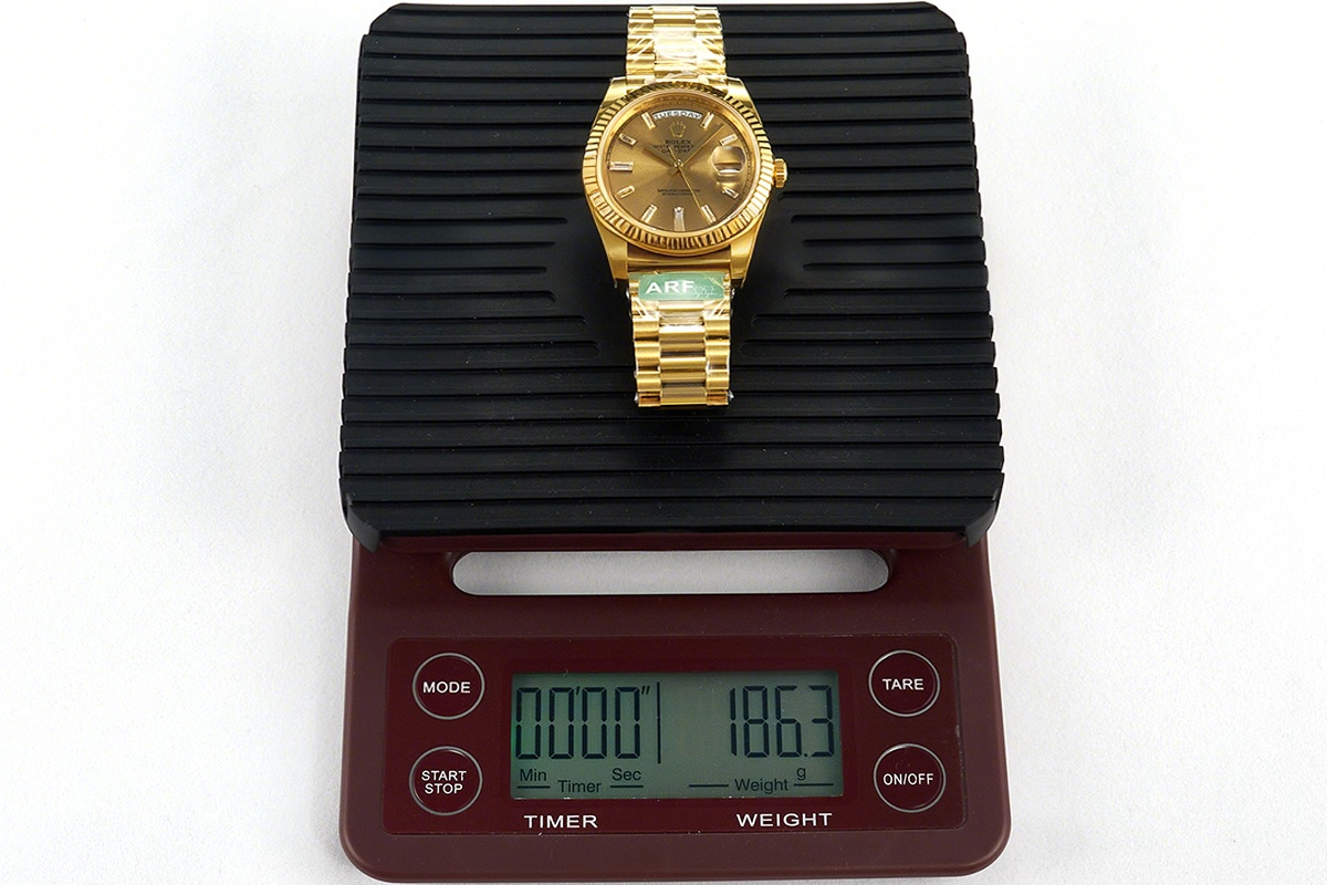 Rolex Daydate 40 228238 Champagne Dial with Diamond Marker in Yellow Gold (Gain Weight)-fasswatch