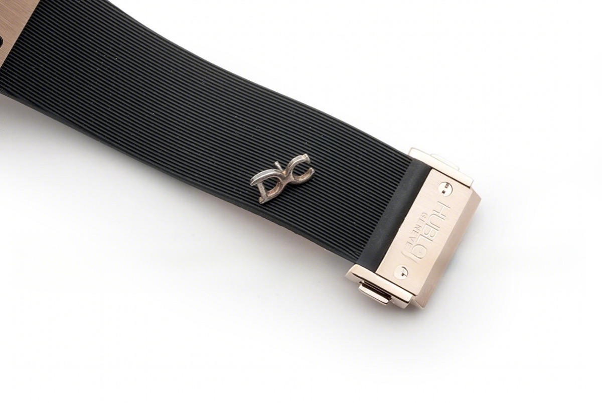 Hublot Classic Fusion Chronograph Black Dial in Rose Gold-fasswatch