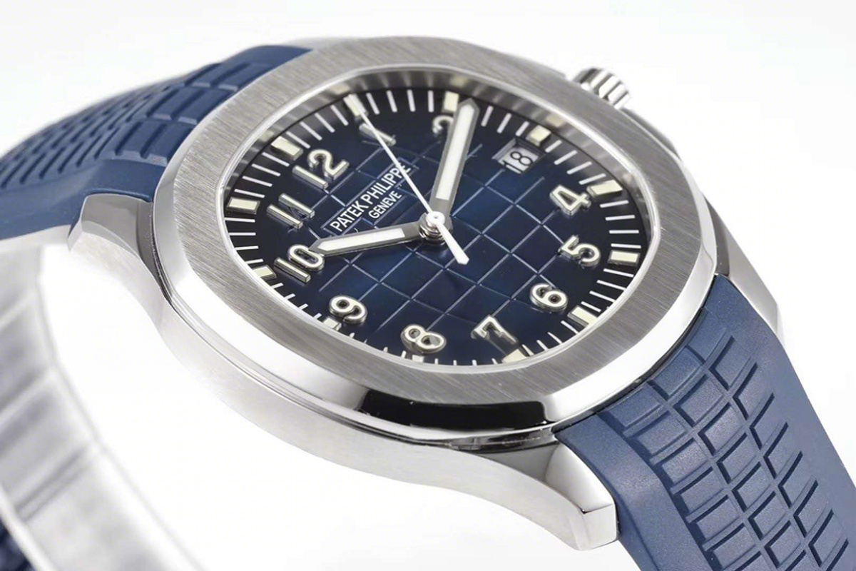 Patek Philippe Aquanaut White Gold Replica 5168G-001-fasswatch