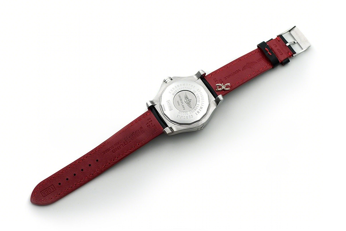 Breitling Avenger II Seawolf Black Dial in Steel on Leather Strap-fasswatch