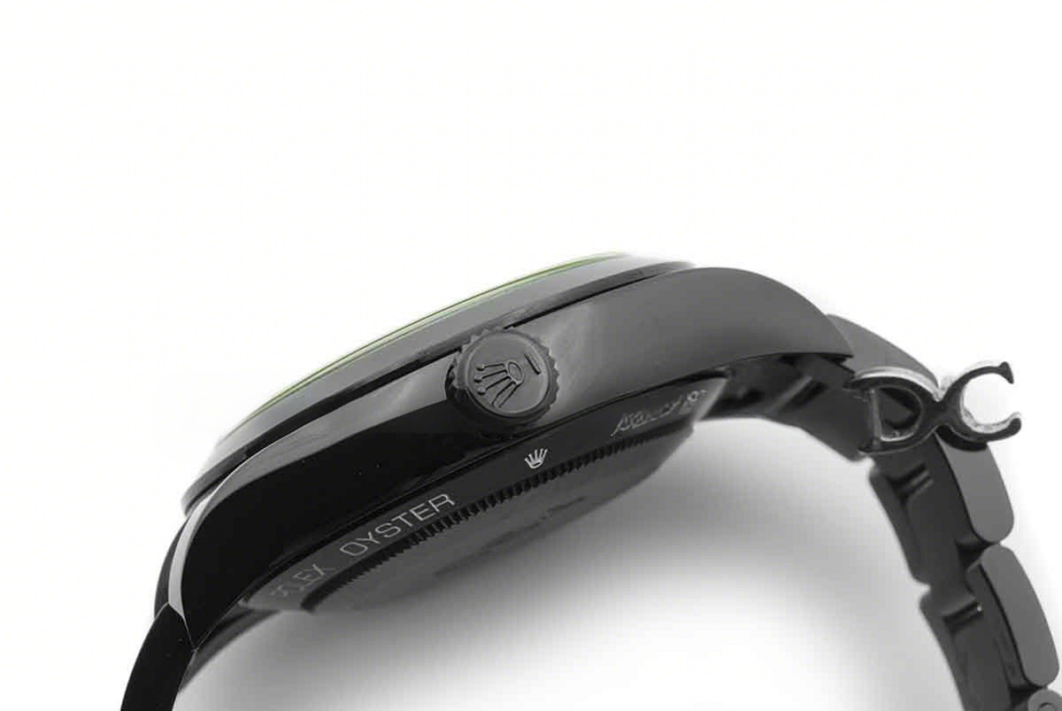 Rolex Milgauss 116400 GV Black Dial in Black DLC-fasswatch