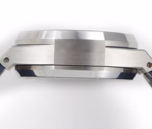 Audemars Piguet Royal Oak Self-Winding Chronograph White/Blue Dial in Steel on Rubber Strap-fasswatch