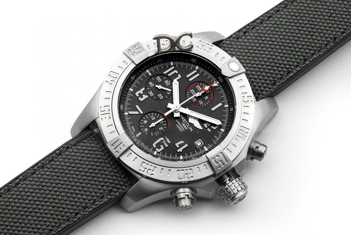 Breitling Avenger Bandit Titanium Grey Dial on Grey Nylon Strap-fasswatch