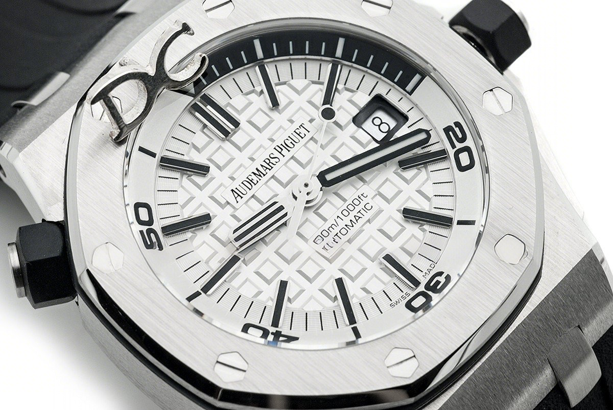 Audemars Piguet Royal Oak Offshore Diver Steel White Dial-fasswatch