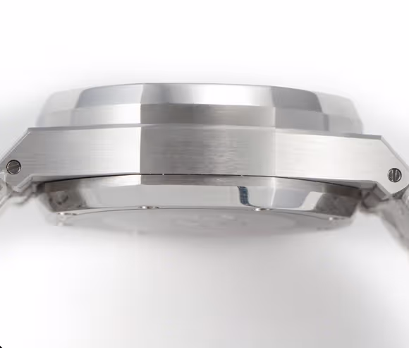 Audemars Piguet Royal Oak Self-Winding Chronograph Blue/White Dial in Steel-fasswatch