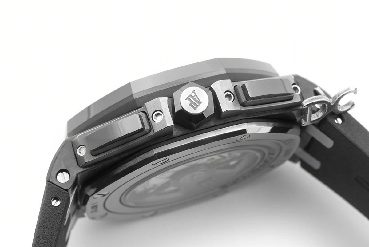 Audemars Piguet Royal Oak Offshore Novelty 44mm Forged Carbon-fasswatch