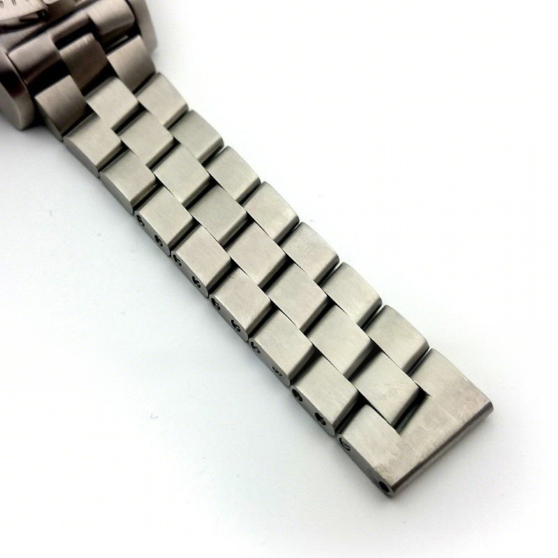 Breitling Avenger Seawolf Code Yellow in Steel-fasswatch