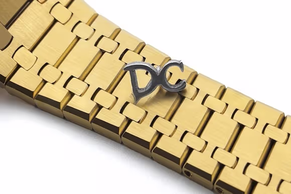 Audemars Piguet Royal Oak Self-Winding Chronograph Blue Dial in Yellow Gold-fasswatch