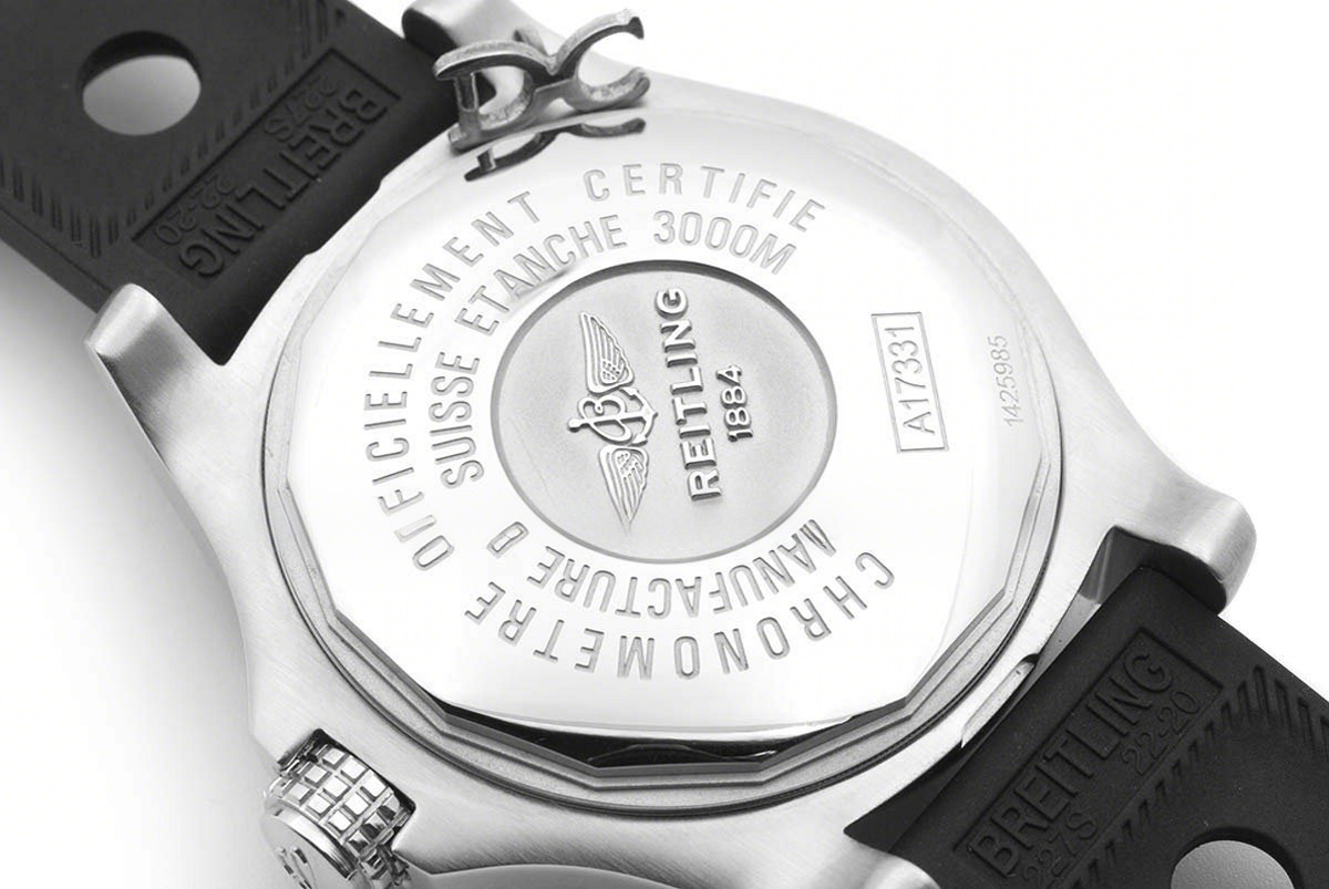 Breitling Avenger II Seawolf Grey Dial in Steel-fasswatch