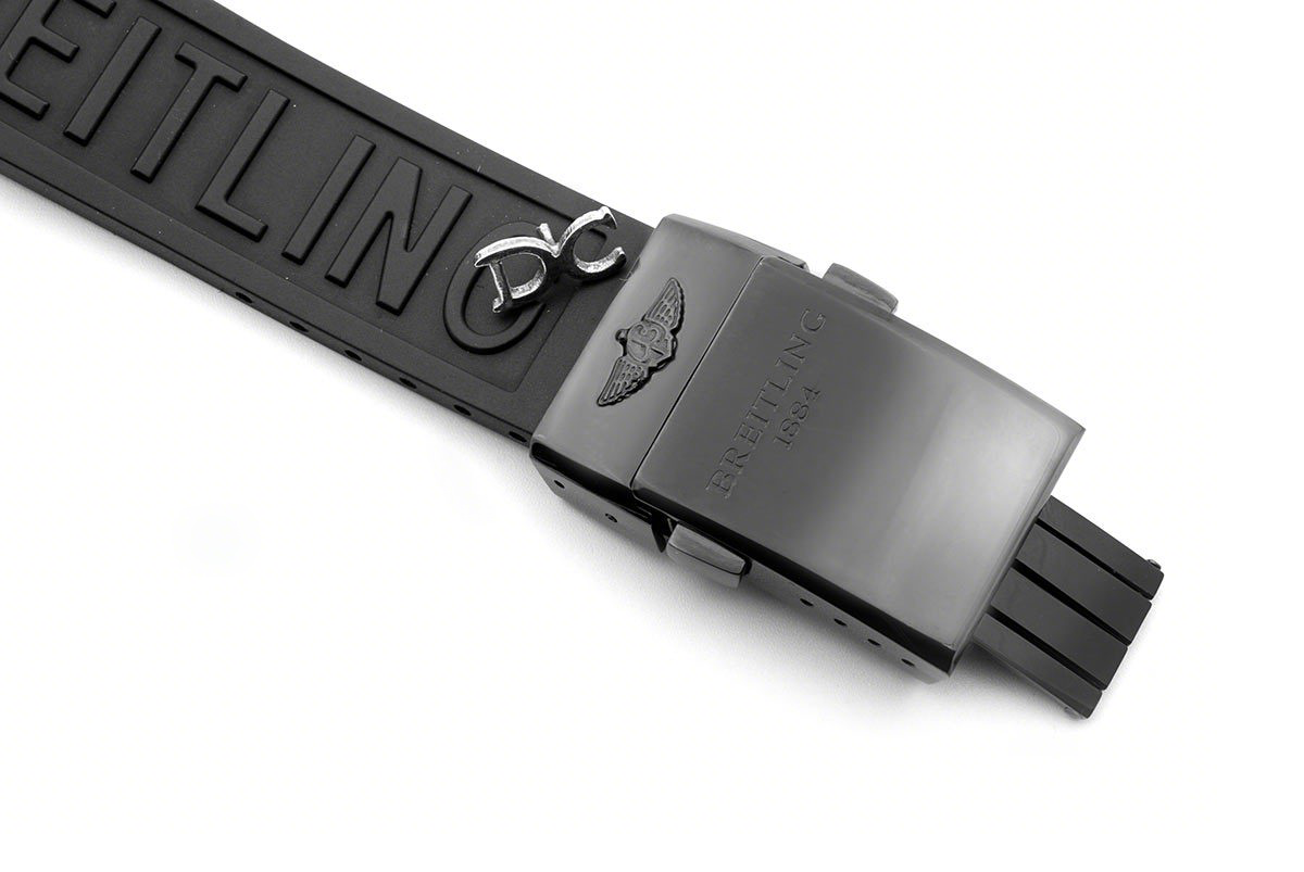 Breitling Chronomat 44 Blacksteel Chronograph Black Dial in PVD-fasswatch