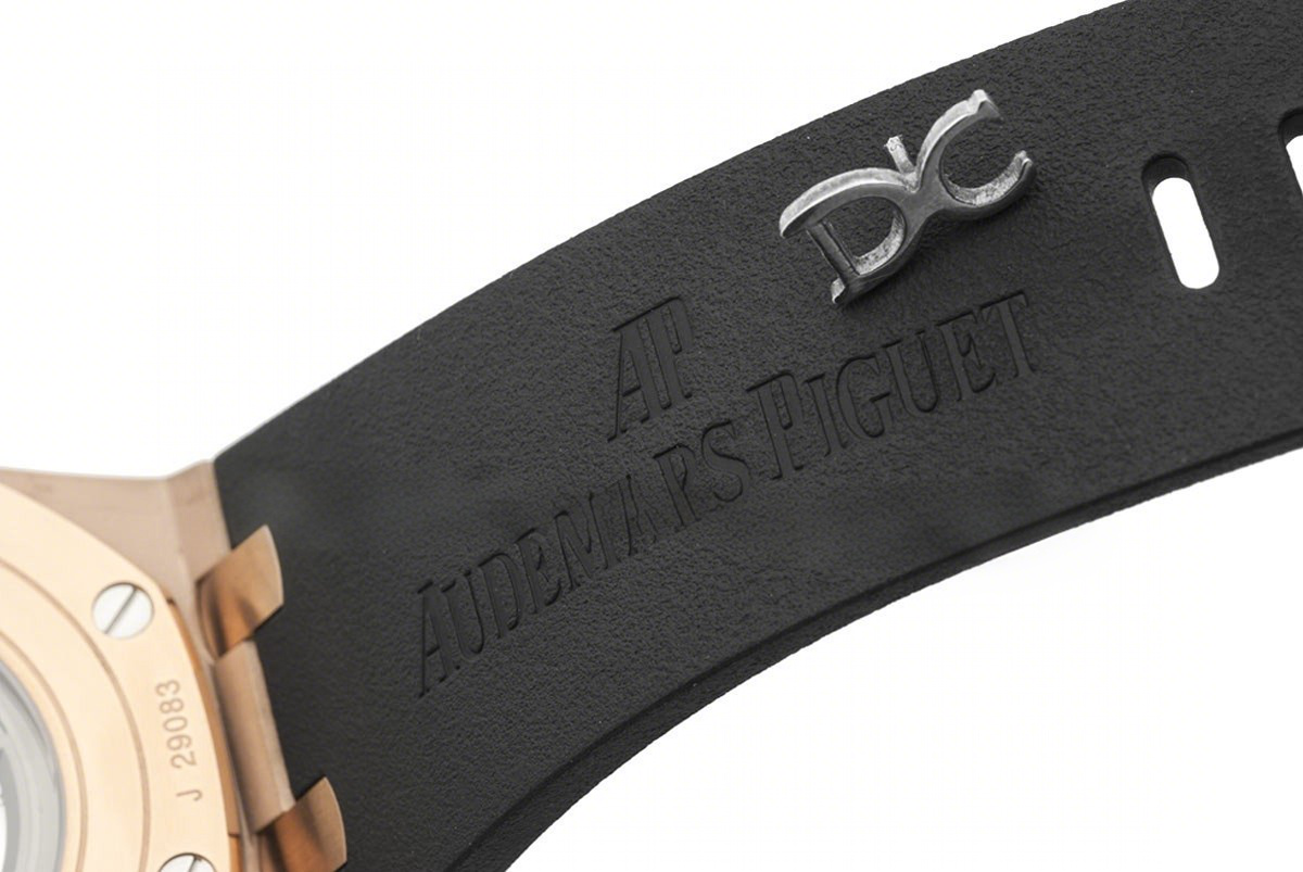 Audemars Piguet Royal Oak Offshore Novelty 44mm Rose Gold 26401RO SIHH 2017-fasswatch