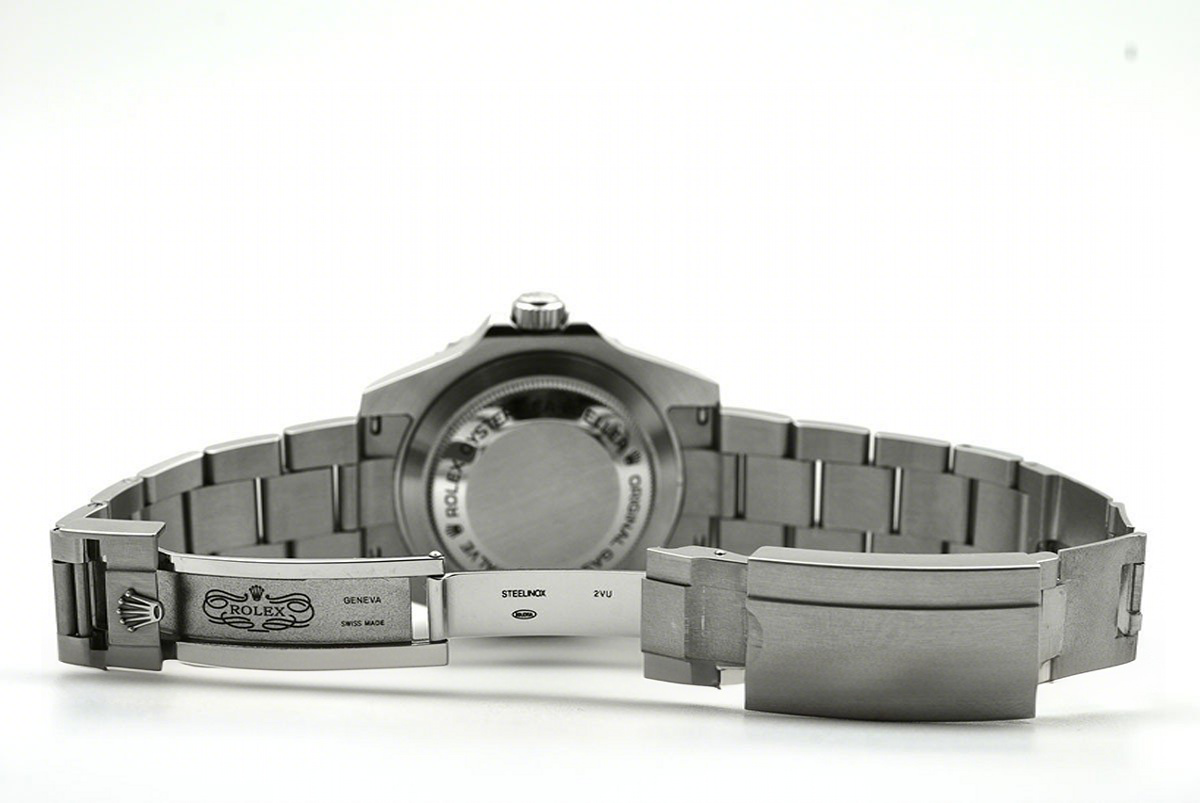 Rolex Sea-Dweller 4000 Black Ceramic 116600-fasswatch