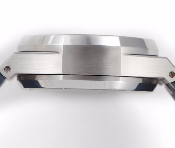 Audemars Piguet Royal Oak Self-Winding Chronograph Blue Dial in Steel on Rubber Strap-fasswatch