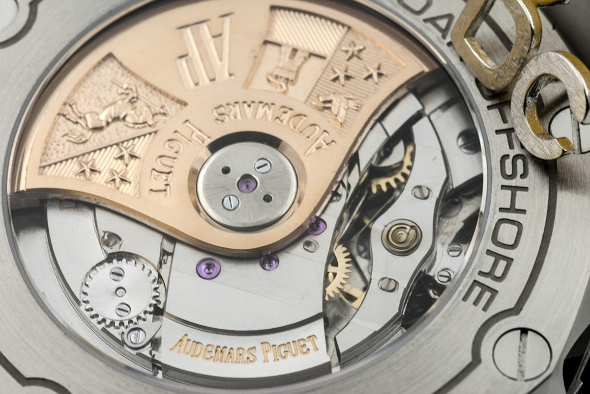 Audemars Piguet Royal Oak Offshore Diver Chronograph in Yellow-fasswatch