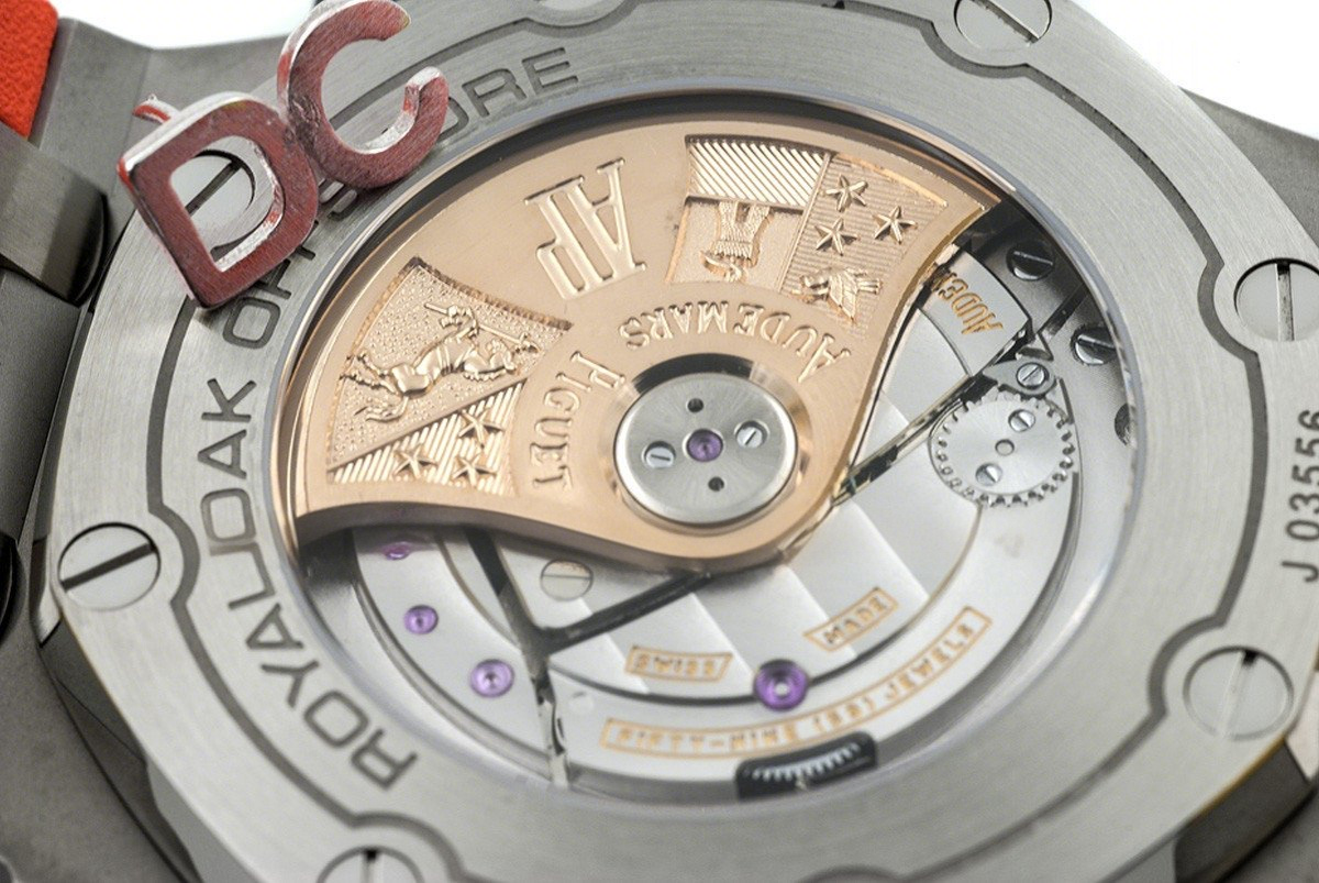 Audemars Piguet Royal Oak Offshore Diver Chronograph in Orange-fasswatch