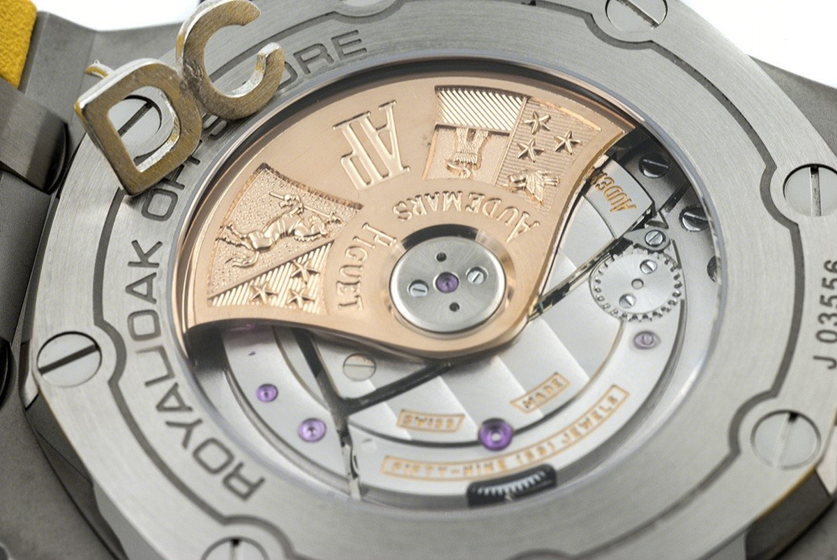 Audemars Piguet Royal Oak Offshore Diver Chronograph in Yellow-fasswatch