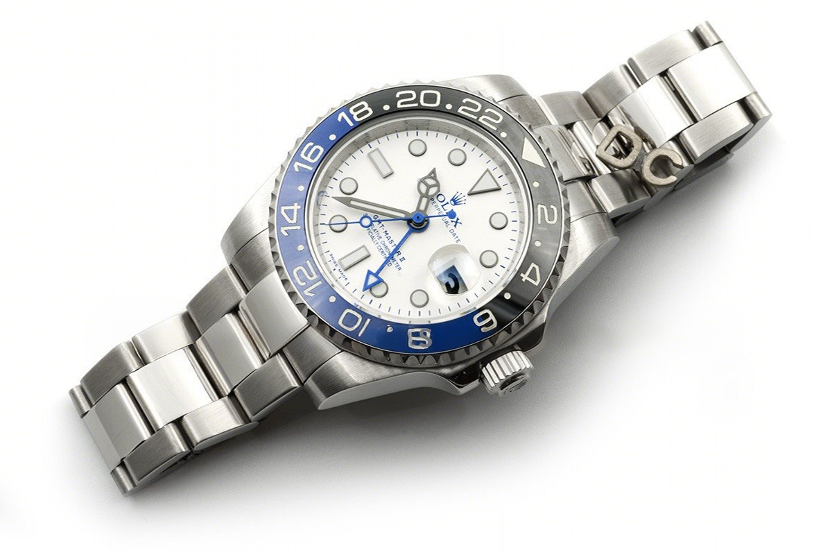 Rolex GMT Master II 116710 BLNR White Dial in Steel-fasswatch
