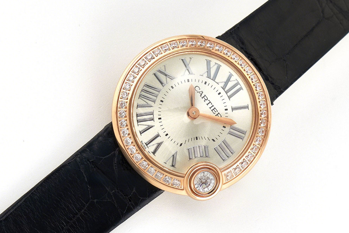 Cartier Ballon Blanc 30mm Silver Dial with Diamond Bezel in Rose Gold on Black Leather Strap-fasswatch