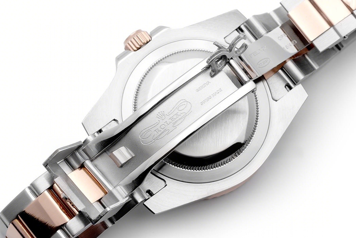 Superclone Rolex GMT Master II 126711 CHNR-fasswatch