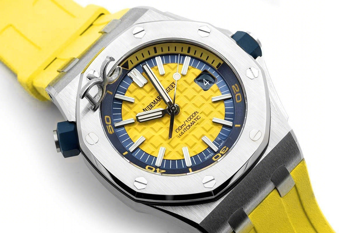Audemars Piguet Royal Oak Offshore Diver Steel Yellow Dial 15710ST SIHH 2017-fasswatch