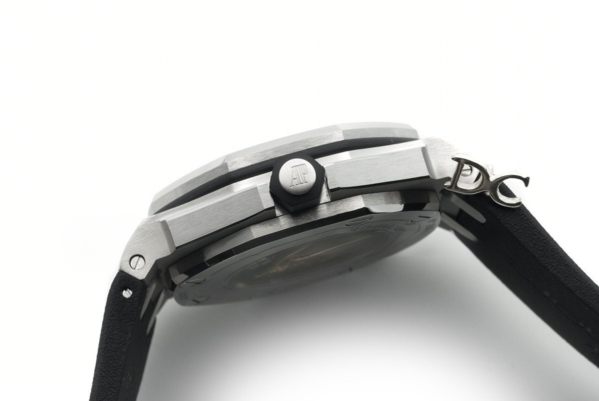 Audemars Piguet Royal Oak Offshore Diver Steel White Dial-fasswatch