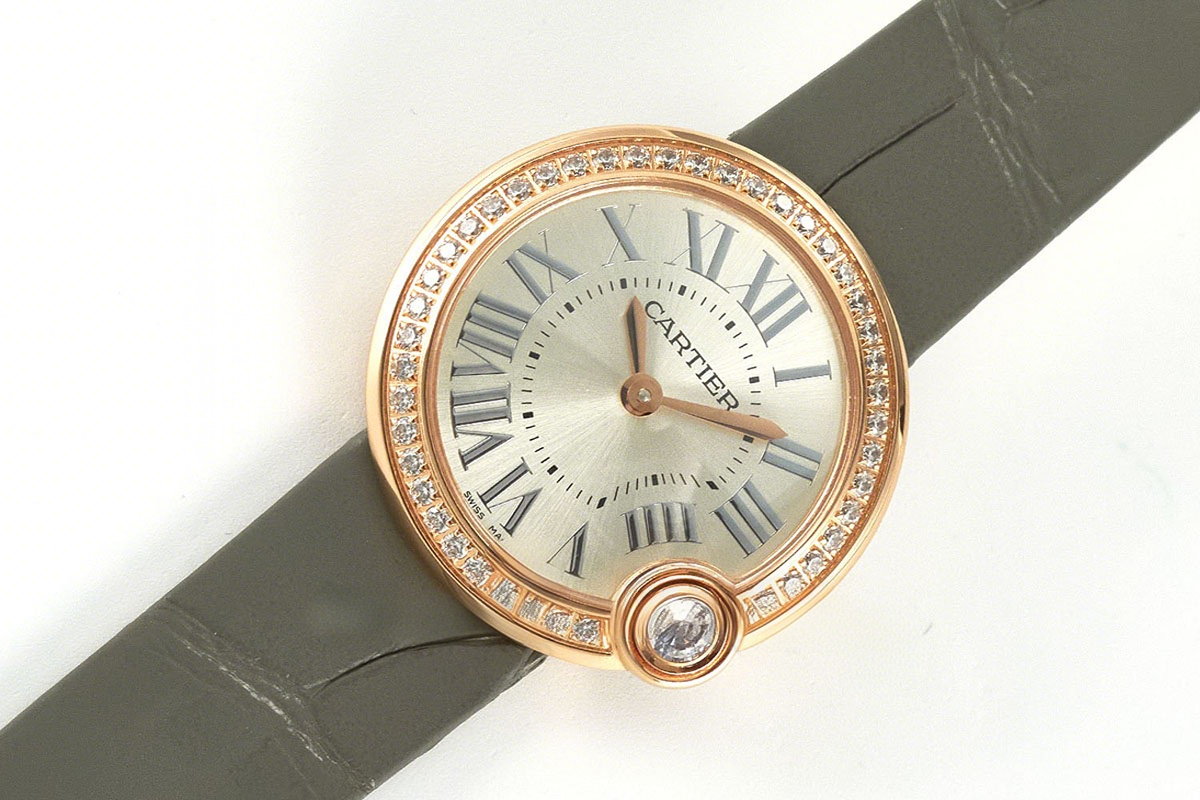 Cartier Ballon Blanc 30mm Silver Dial with Diamond Bezel in Rose Gold on Grey Leather Strap-fasswatch