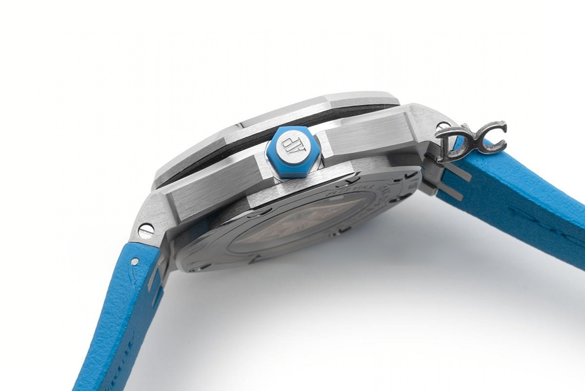 Audemars Piguet Royal Oak Offshore Diver Steel Turquoise Blue Dial 15710ST-fasswatch