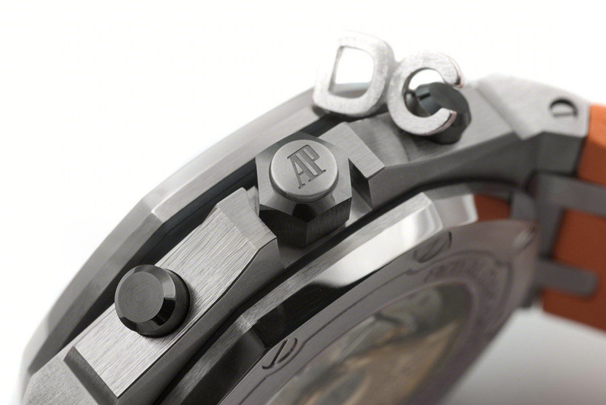 Audemars Piguet Royal Oak Offshore Diver Chronograph in Orange-fasswatch