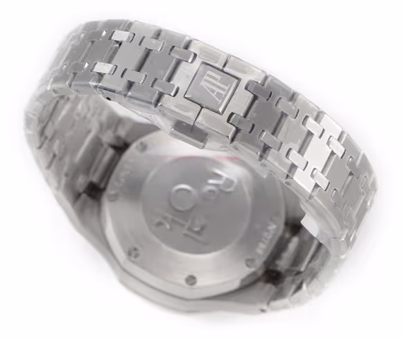 Audemars Piguet Royal Oak Self-Winding Chronograph Blue/White Dial in Steel-fasswatch