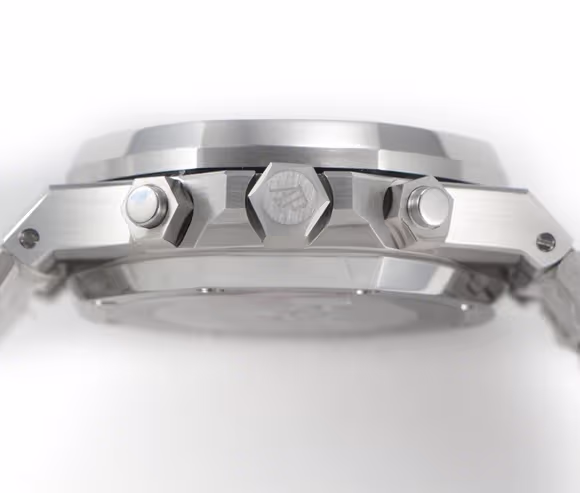 Audemars Piguet Royal Oak Self-Winding Chronograph Purple/Blue Dial in Steel-fasswatch