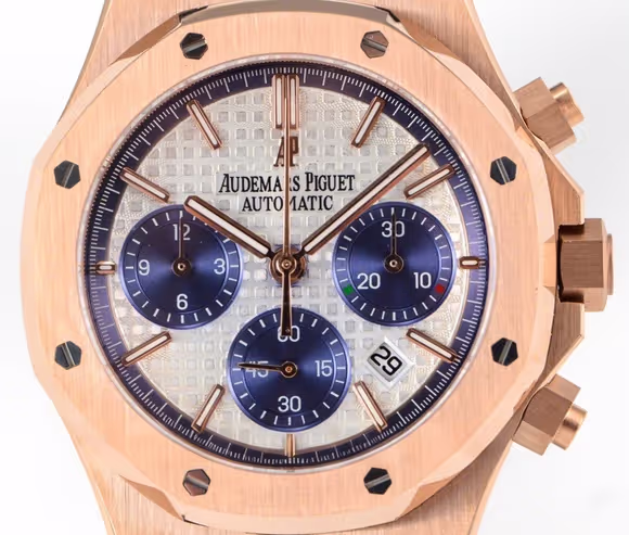 Audemars Piguet Royal Oak Self-Winding Chronograph White/Blue Dial in Rose Gold on Rubber Strap-fasswatch