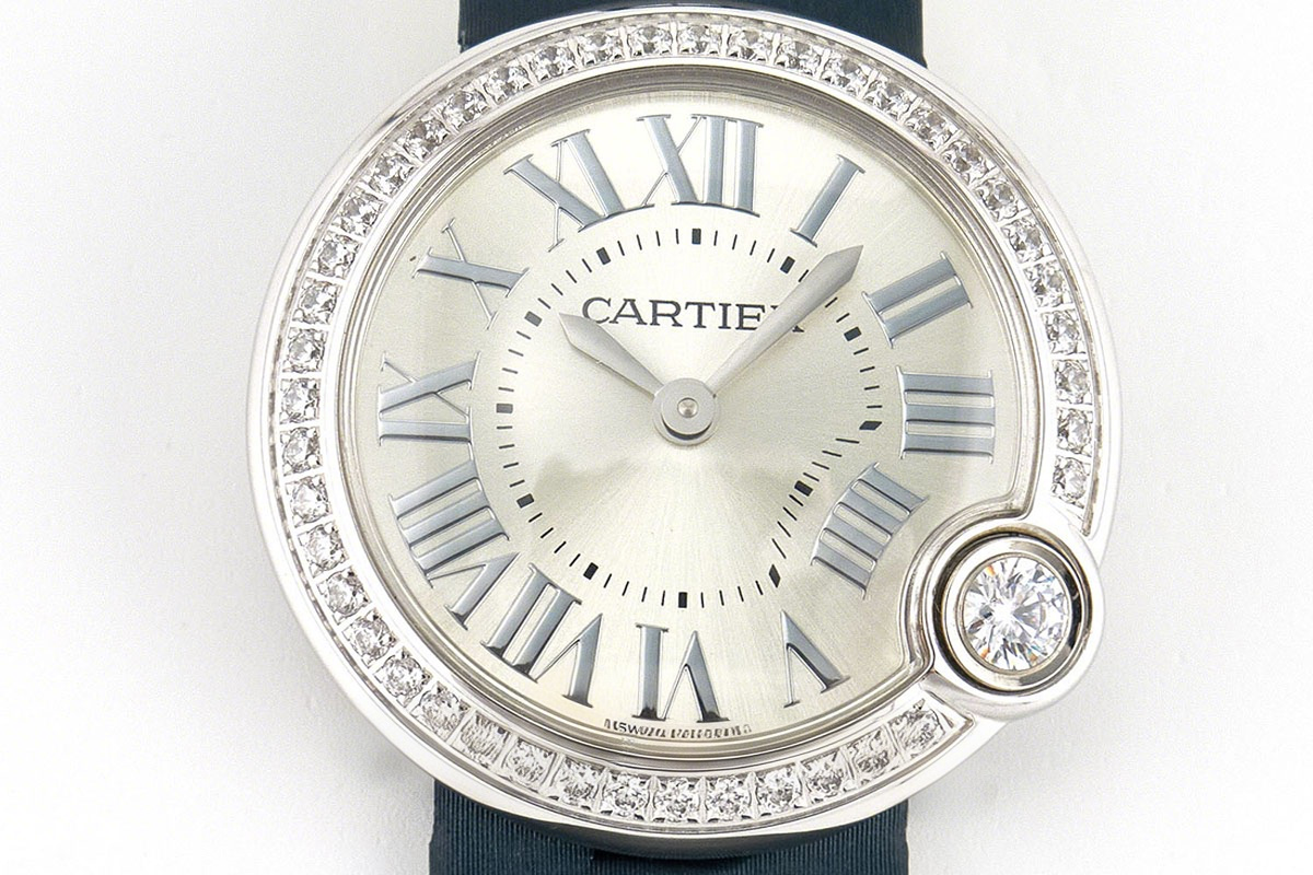 Cartier Ballon Blanc 30mm Silver Dial in Steel-fasswatch
