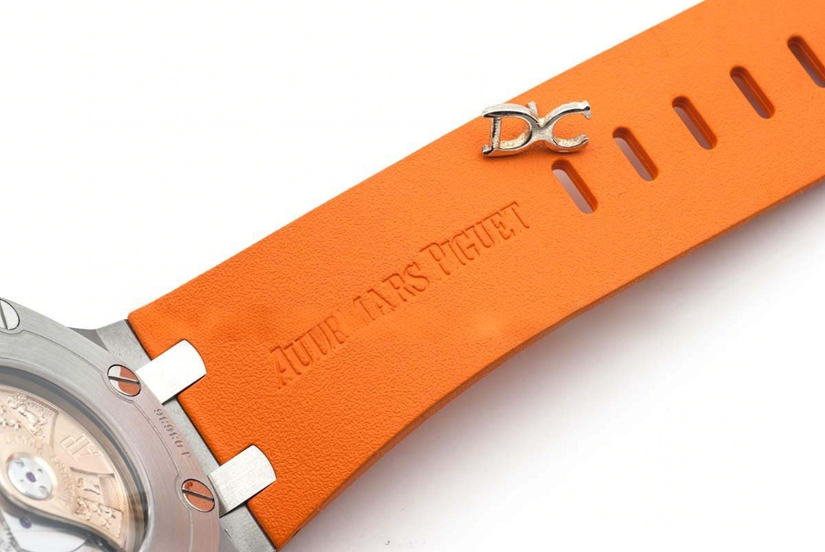 Audemars Piguet Royal Oak Offshore Diver Steel Orange Dial 15710ST SIHH 2017-fasswatch