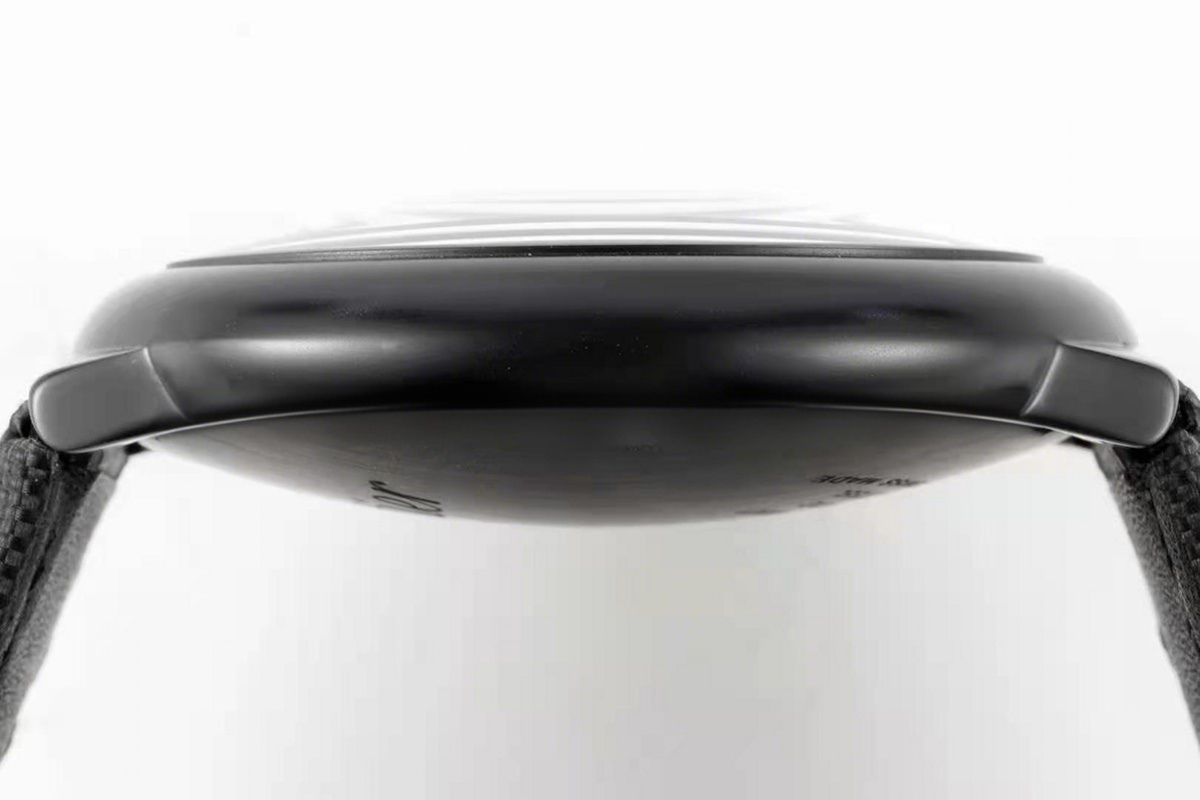 Cartier Ballon Bleu de Cartier Carbon 42mm Black Dial with Red Markers-fasswatch