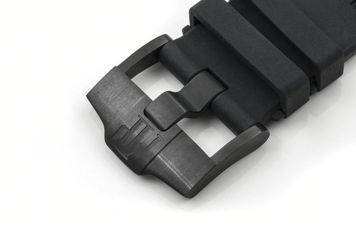 Audemars Piguet Royal Oak Offshore Survivor Ref: 26165IO-fasswatch