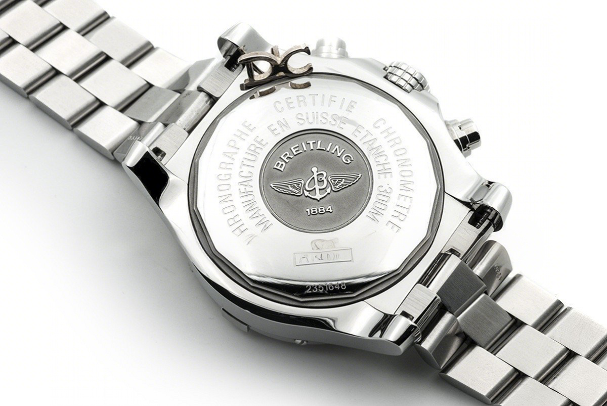 Breitling Avenger Skyland Blue Dial in Steel-fasswatch