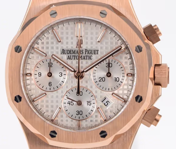 Audemars Piguet Royal Oak Self-Winding Chronograph White Dial in Rose Gold-fasswatch