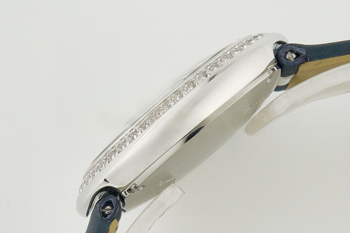 Cartier Ballon Blanc 30mm Silver Dial in Steel-fasswatch