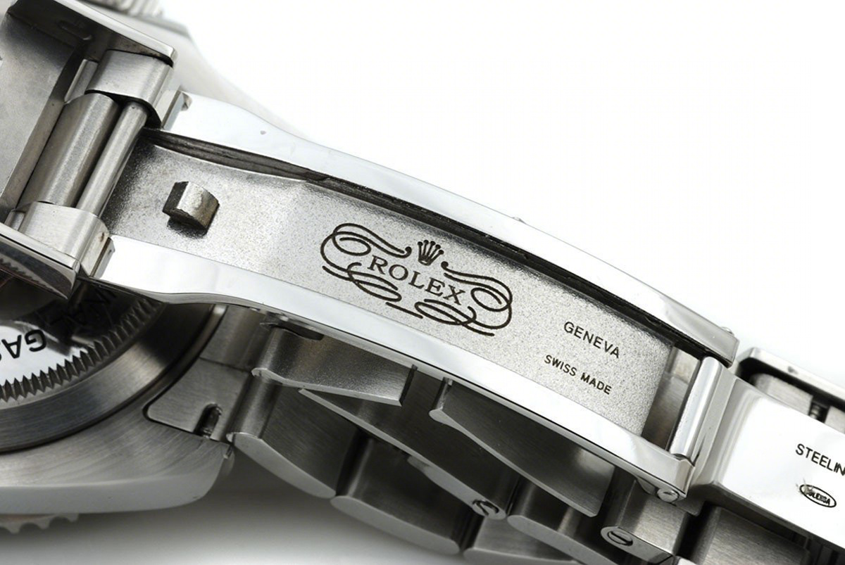 Rolex Sea-Dweller 4000 Black Ceramic 116600-fasswatch