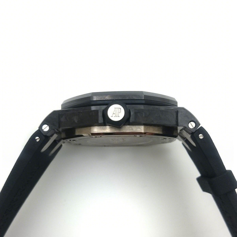 Audemars Piguet Royal Oak Offshore Diver Forged Carbon-fasswatch