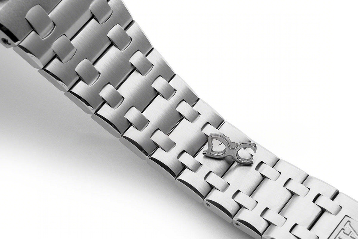 Audemars Piguet Royal Oak Offshore Grey Themes 2014 on Steel Bracelet-fasswatch