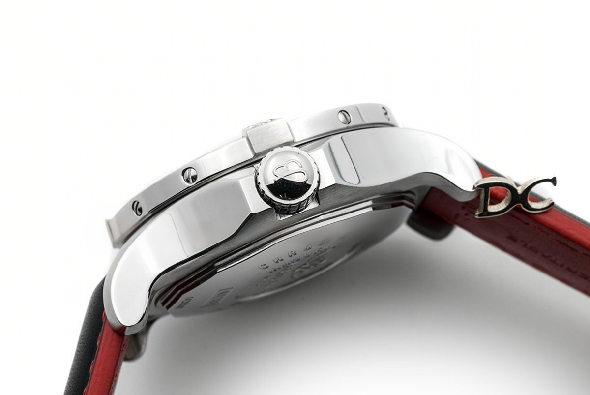 Breitling Avenger II Seawolf Black Dial in Steel on Leather Strap-fasswatch