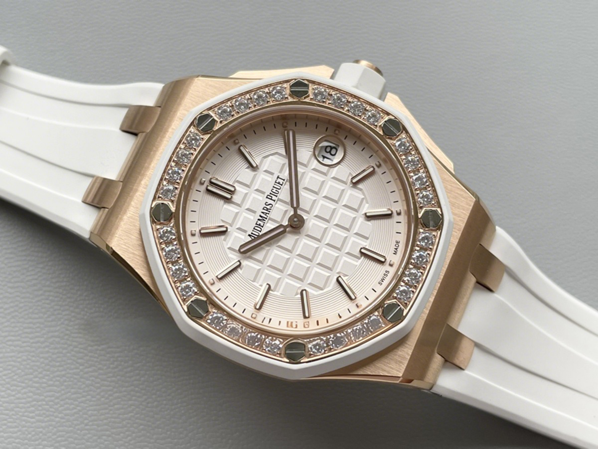 Audemars Piguet Royal Oak Offshore Quartz Ref: 67540OK.ZZ.A010CA.01-fasswatch