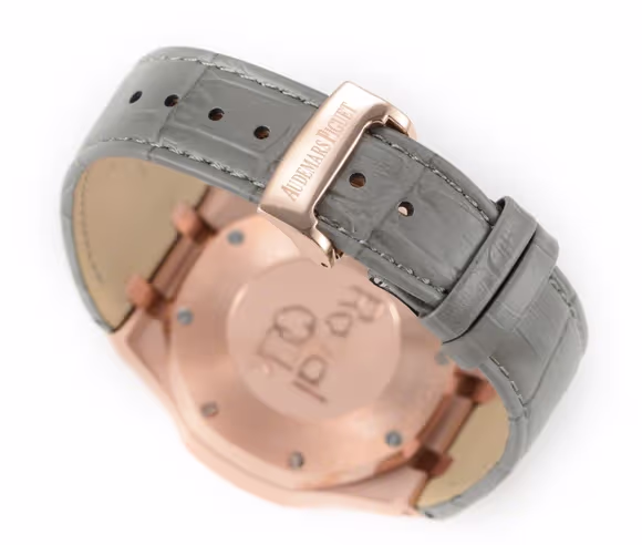 Audemars Piguet Royal Oak Self-Winding Chronograph White/Grey Dial in Rose Gold on Leather Strap-fasswatch