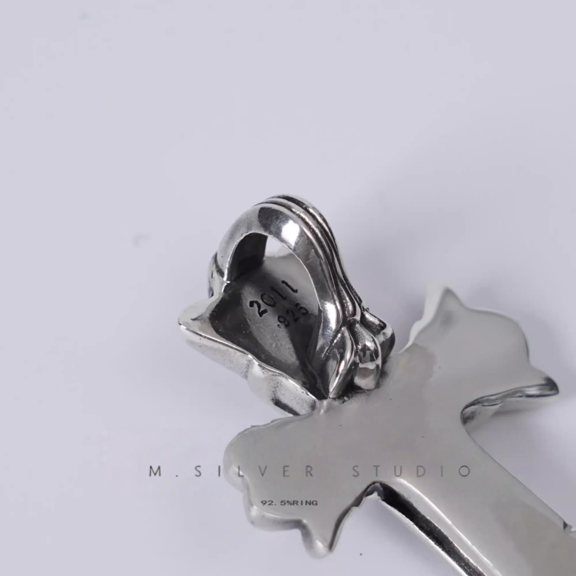 Chrome Hearts Cross Ring - Gothic 925 Sterling Silver Jewelry | David Studio