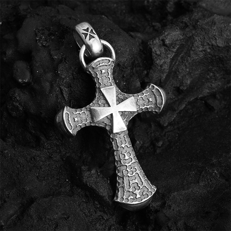 Chrome Hearts Cross Ring - Gothic 925 Sterling Silver Jewelry | David Studio