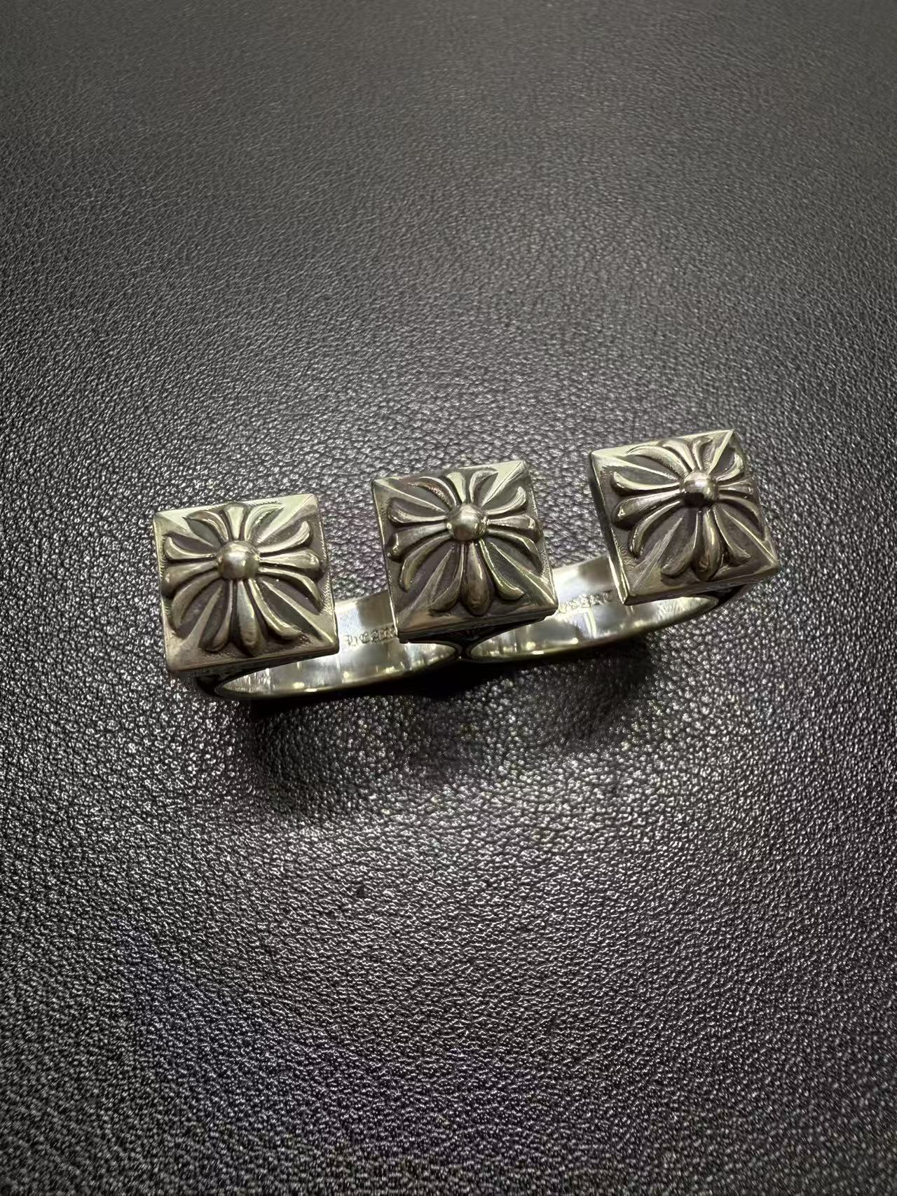 Chrome Hearts Cross Ring - Gothic 925 Sterling Silver Jewelry | David Studio