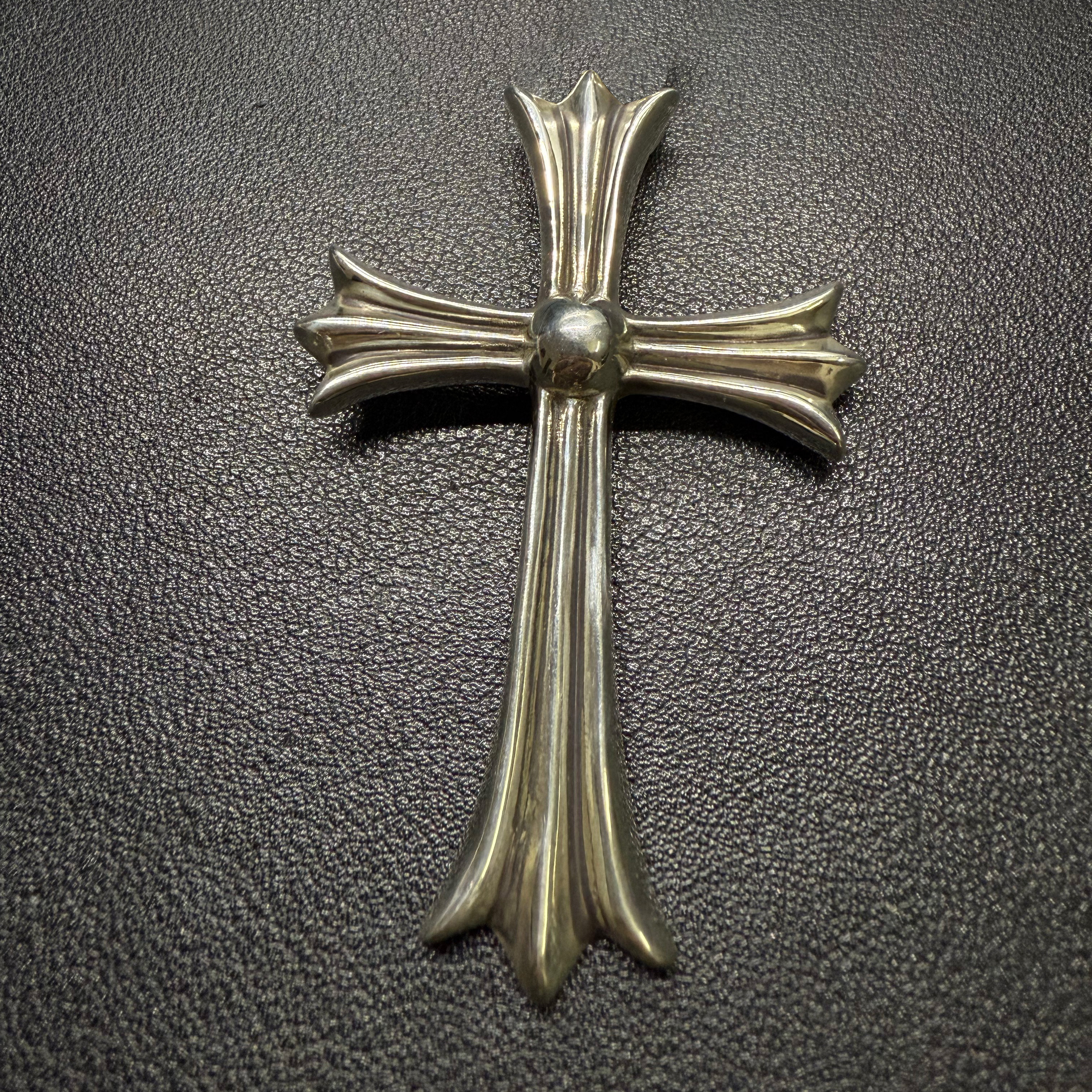 Chrome Hearts Cross Ring - Gothic 925 Sterling Silver Jewelry | David Studio