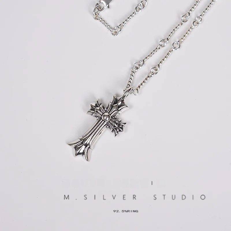 Chrome Hearts Cross Ring - Gothic 925 Sterling Silver Jewelry | David Studio