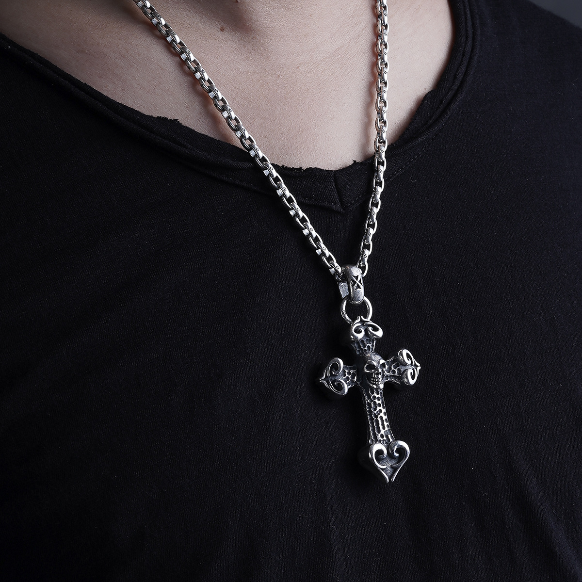 Chrome Hearts Cross Ring - Gothic 925 Sterling Silver Jewelry | David Studio